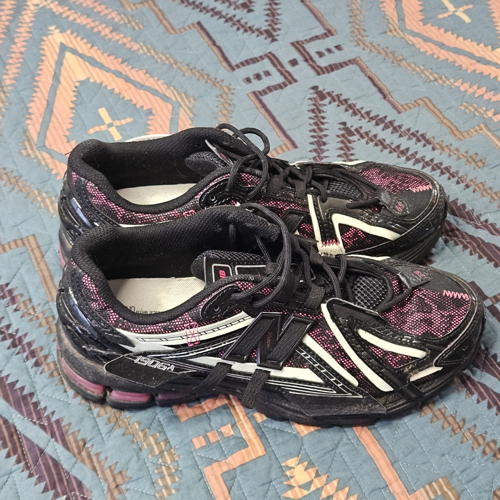 New Balance Women's 1906A